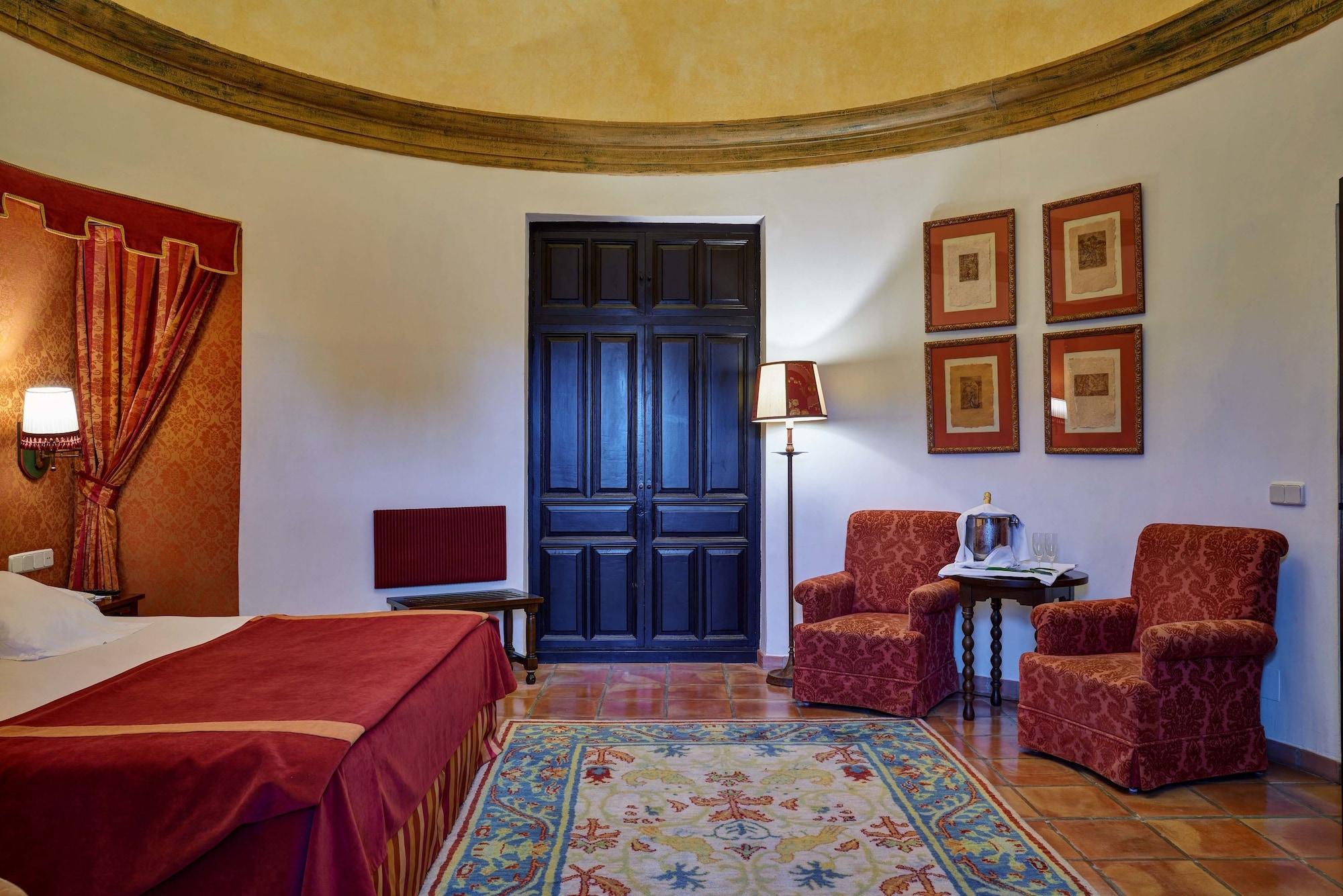 Parador De Ciudad Rodrigo Luaran gambar